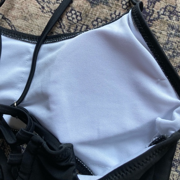 Scoop Neck Cut Out Front Lace Up Back High Cut Monokini One Piece Swimsuit - Picture 10 of 11